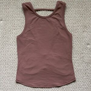 Lululemon Mauve Top
